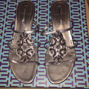 Comfortable low heels